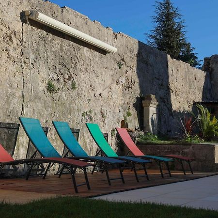 Le 37 Malaucene Bed & Breakfast Dış mekan fotoğraf