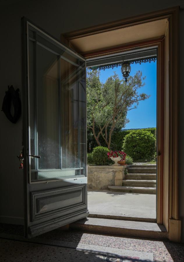 Le 37 Malaucene Bed & Breakfast Dış mekan fotoğraf