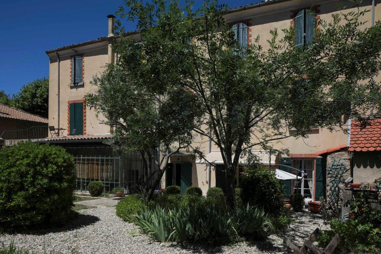 Le 37 Malaucene Bed & Breakfast Dış mekan fotoğraf