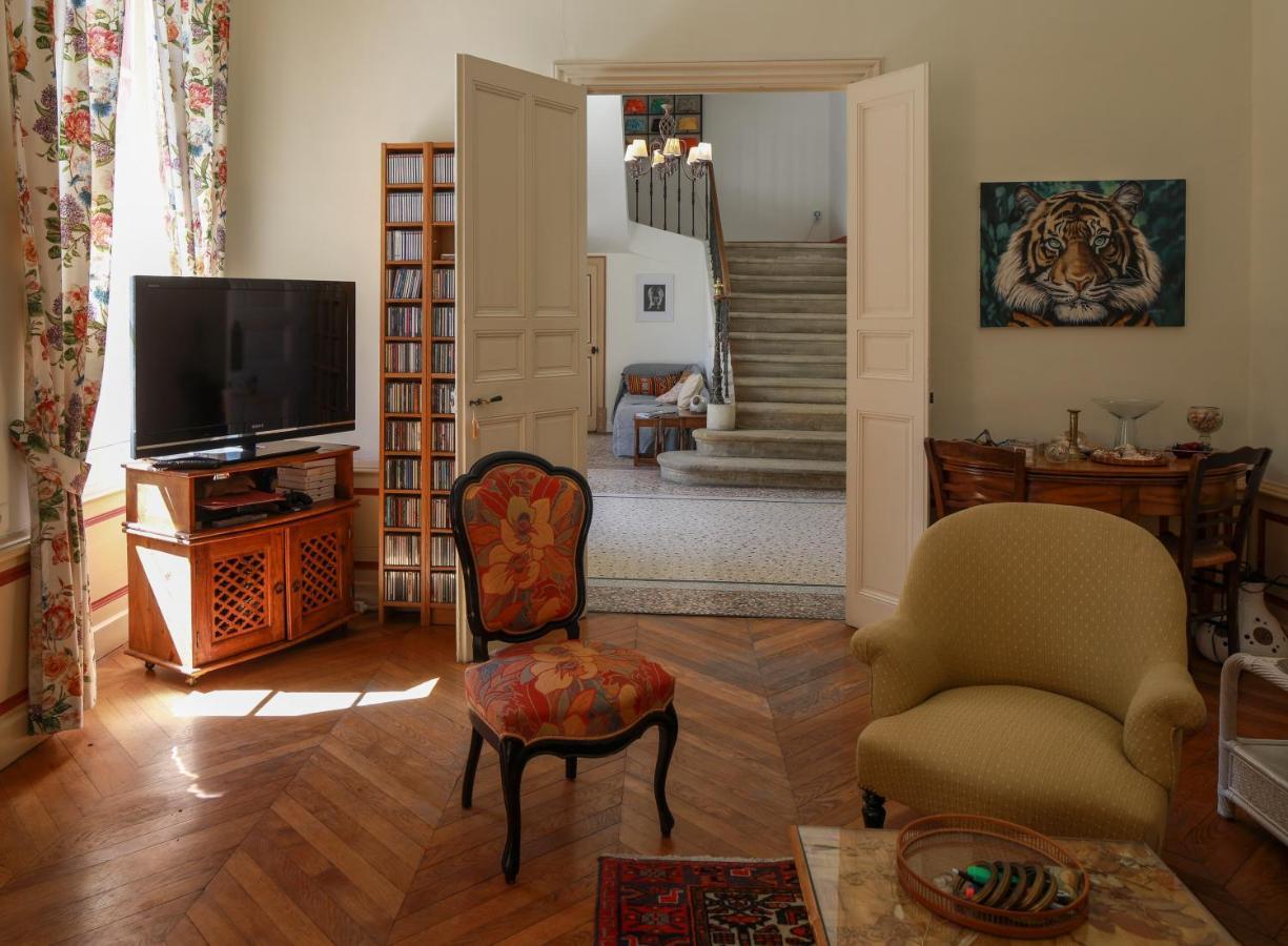 Le 37 Malaucene Bed & Breakfast Dış mekan fotoğraf