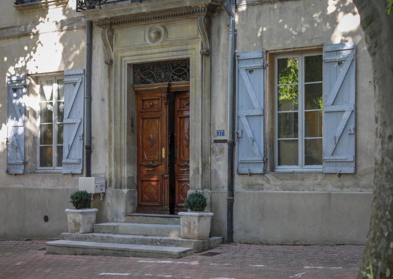 Le 37 Malaucene Bed & Breakfast Dış mekan fotoğraf